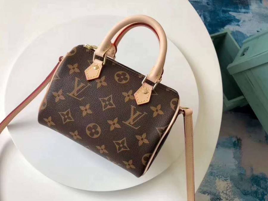 �ݳ�Ʒ�������а� ʲô���Ӱ��͵ϰ���&�ζ�һ���ȼ�  һ������   ȫ���ʼ�  YSL