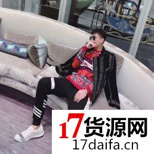 ������Դʵ���Ŷӹ�����΢����װ��Դ΢�д���һ��������ȫ������