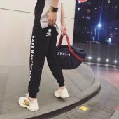 高档奢侈品of*f-WHITE潮牌名牌服装批发 高档奢侈品of*f-WHITE潮牌名牌服装批发