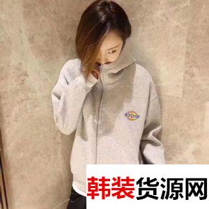 耐克阿迪新款休闲外贸服饰潮款出货服饰批发支持一件代发 耐克阿迪新款休闲外贸服饰潮款出货服饰批发支持一件代发