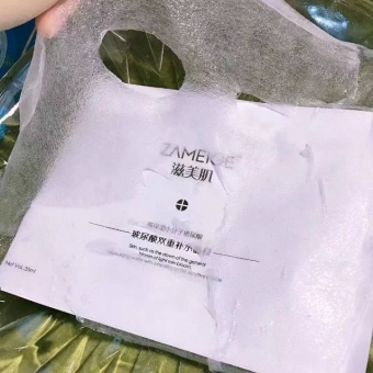 ��������Ĥһ����ٺУ�һ�м�Ƭ��ô������