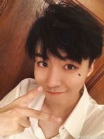 王俊凯同款星星眼线笔是美颜秘笈牌子吗,多少钱 王俊凯同款星星眼线笔是美颜秘笈牌子吗,多少钱