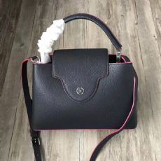 全新高档男包女包厂家批发,好货样样有 全新高档男包女包厂家批发,好货样样有