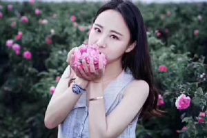 董欣纯天然护肤品招代理,深度剖析董欣珍珠膏美白秘诀 董欣纯天然护肤品招代理,深度剖析董欣珍珠膏美白秘诀