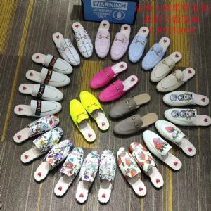 *男女鞋子.服装.厂家货源,名牌鞋批发商,一件代理 *男女鞋子.服装.厂家货源,名牌鞋批发商,一件代理