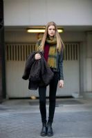 高档名牌衣服价格一般多少钱? 高档名牌衣服价格一般多少钱?
