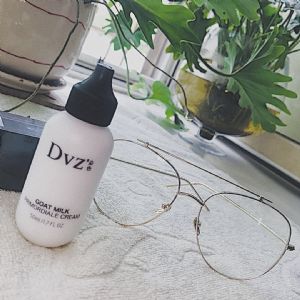 使用朵色素颜霜需要卸妆吗?素颜霜好用吗? 使用朵色素颜霜需要卸妆吗?素颜霜好用吗?