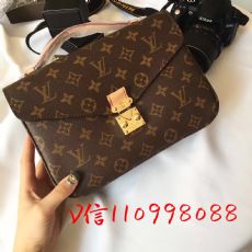 �ߵ��ݳ�Ʒԭ������һ�ֻ�Դ����ֱ������һ������΢��΢�������