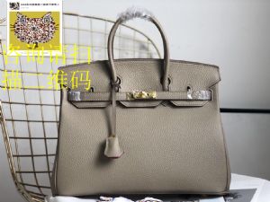 诚信经营各类著偧品原单包包,诚招全国代理 诚信经营各类著偧品原单包包,诚招全国代理
