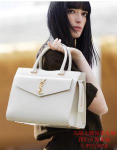工厂包包工厂直销,明码标价。品质保证支持退换 工厂包包工厂直销,明码标价。品质保证支持退换