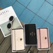给大家普及一下高品质包包微信代理多少钱 给大家普及一下高品质包包微信代理多少钱