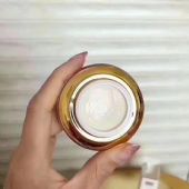 董欣珍珠膏含有激素是真的假的?痘痘肌敏感肌可以使用?有什么副 董欣珍珠膏含有激素是真的假的?痘痘肌敏感肌可以使用?有什么副
