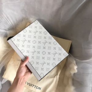 著偧品一手货源批发工厂男女包包工厂直批一件代发 著偧品一手货源批发工厂男女包包工厂直批一件代发