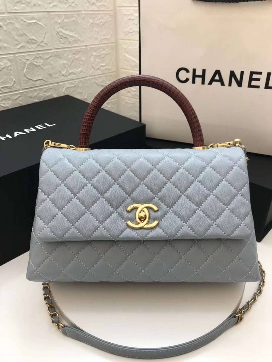 CHANEL(香奈儿)给你不一样的时尚 CHANEL(香奈儿)给你不一样的时尚