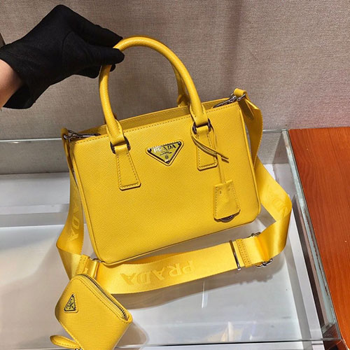 高档普拉达杀手包,Prada Galleria手袋原厂牛皮简 高档普拉达杀手包,Prada Galleria手袋原厂牛皮简