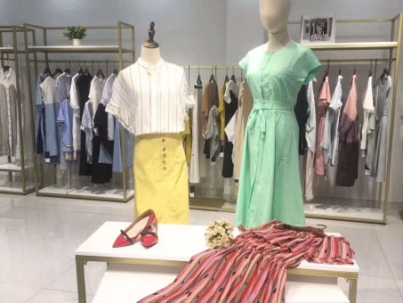 �Ϻ�Ʒ�����20����Ʒ�ۿ�Ůװֱ����Դ�߷�����