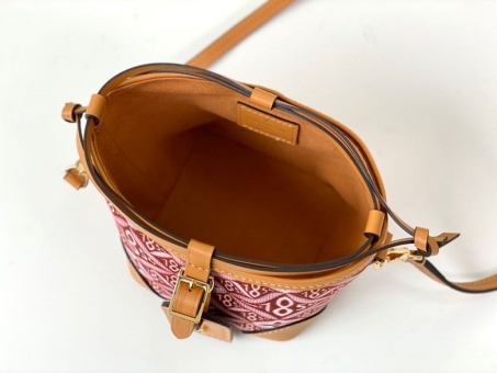 �ݳް����������С����Chanel 2018�ﶬ ���������