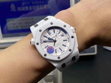 ���ζ��մ��ֱ�J12�����Զ���еŮ���ֱ�