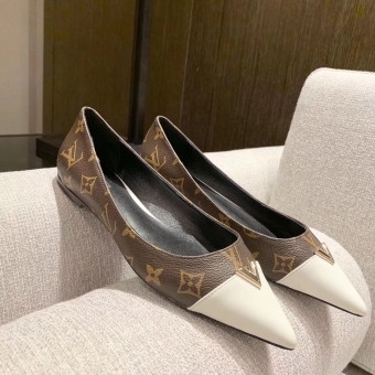 广州高端名牌版奢侈品女鞋工厂批发直销一手货源 广州高端名牌版奢侈品女鞋工厂批发直销一手货源