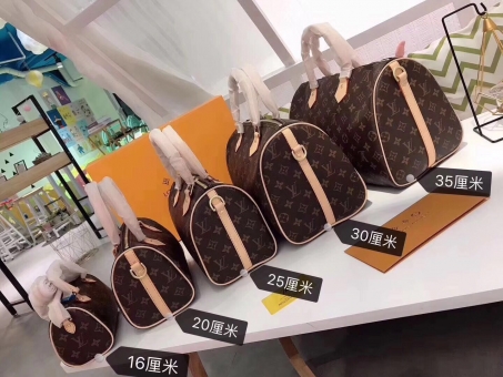 时尚复古最可爱的LV speedy nano包包,没有之 时尚复古最可爱的LV speedy nano包包,没有之