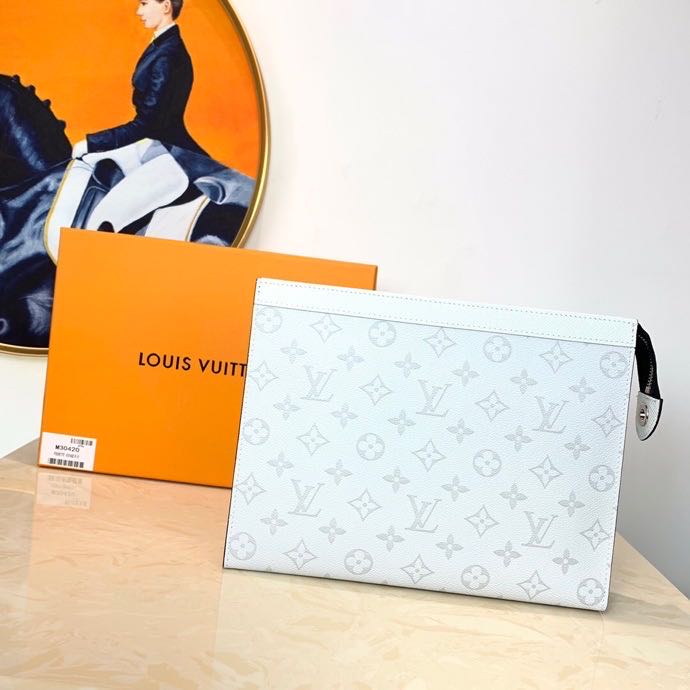 Lv手拿包系列推出特别款 专柜限量款 品质保证品牌 Lv手拿包系列推出特别款 专柜限量款 品质保证品牌