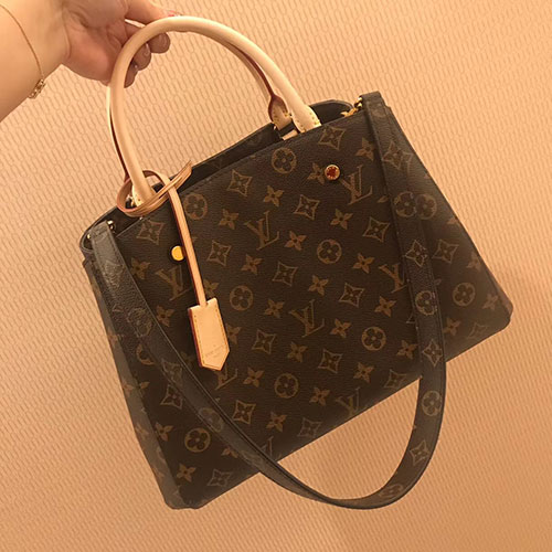 高档Lv Montaigne手袋,lv蒙田包中号还是小号好 高档Lv Montaigne手袋,lv蒙田包中号还是小号好