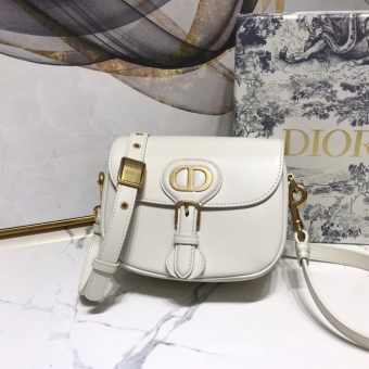 2020早秋新款复古包【Dio.r】全新推出 哪里有批发 2020早秋新款复古包【Dio.r】全新推出 哪里有批发
