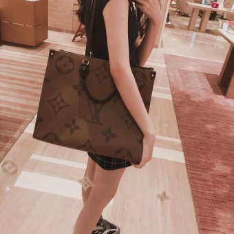 ʱ�о���������LV ONTHEGO�ǲ�������氮