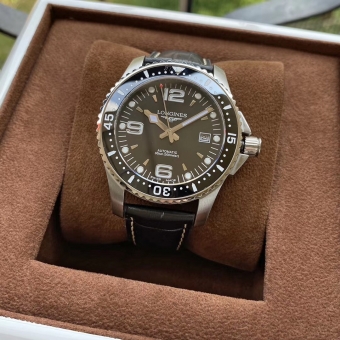 高档名牌沛纳海Pam960 限量发售42mm 高档名牌沛纳海Pam960 限量发售42mm