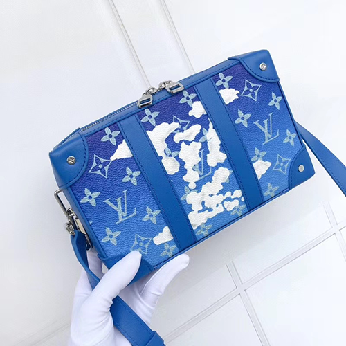 Lv Soft Trunk Wallet手袋原厂货,全新男包 Lv Soft Trunk Wallet手袋原厂货,全新男包