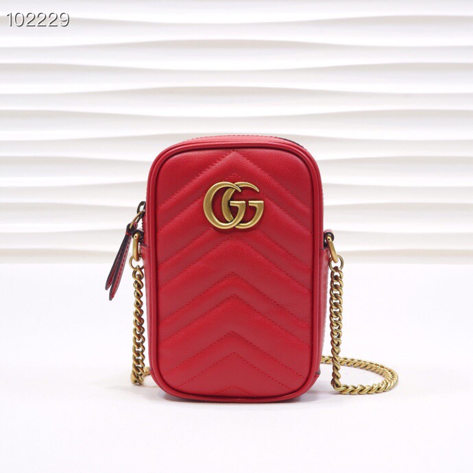 Gucci古驰女包 GG Marmont系列迷你链条包 Gucci古驰女包 GG Marmont系列迷你链条包