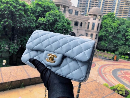 专柜质量,香奈儿包包_chanel官网女包_价格与图片 专柜质量,香奈儿包包_chanel官网女包_价格与图片
