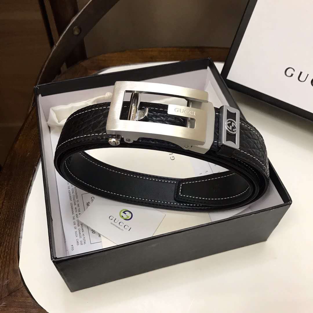 了解下名牌范思哲原单皮带做工以假乱真多少钱,哪里买便宜 了解下名牌范思哲原单皮带做工以假乱真多少钱,哪里买便宜