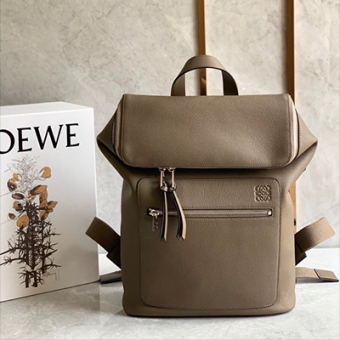 Loewe Goya背包代购级别,外出旅游必备首选 Loewe Goya背包代购级别,外出旅游必备首选