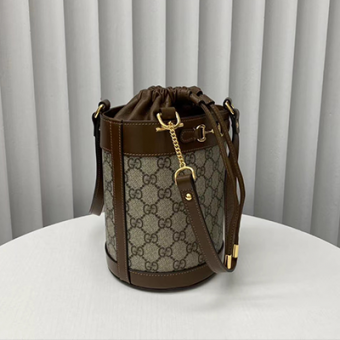 Gucci 马衔扣1955小号水桶包,专柜级别品质 Gucci 马衔扣1955小号水桶包,专柜级别品质