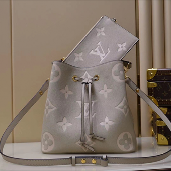 LV NéoNoé 中号手袋水桶包,质感双色皮具厂家直销 LV NéoNoé 中号手袋水桶包,质感双色皮具厂家直销
