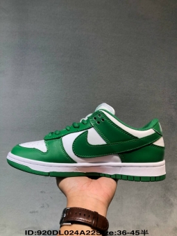 �Ϳ� �����������Ь Dunk SB LOW�Ͱ��˶�Ь
