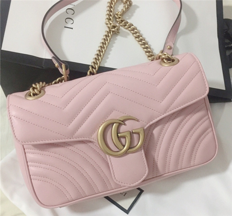 COACH(蔻驰)方顿小方包,全新秋冬系列,整装待发 COACH(蔻驰)方顿小方包,全新秋冬系列,整装待发