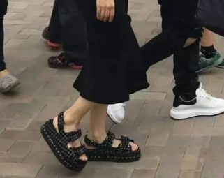 莆田鞋不同价位有什么区别,运动风真的已经红遍大江南北了! 莆田鞋不同价位有什么区别,运动风真的已经红遍大江南北了!
