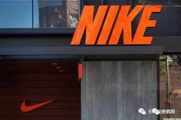 莆田一件代发耐克阿迪批发,复古跑鞋完全卖不动了 莆田一件代发耐克阿迪批发,复古跑鞋完全卖不动了
