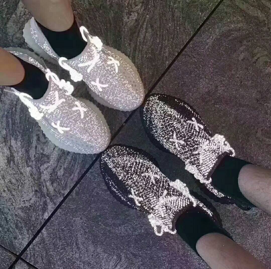 莆田阿迪耐克服装厂,Yeezy350V2满天星配色炫酷夺目 莆田阿迪耐克服装厂,Yeezy350V2满天星配色炫酷夺目