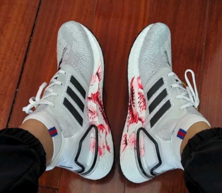 莆田阿迪耐克档口,adidas跑鞋阵营中UltraBoost 莆田阿迪耐克档口,adidas跑鞋阵营中UltraBoost