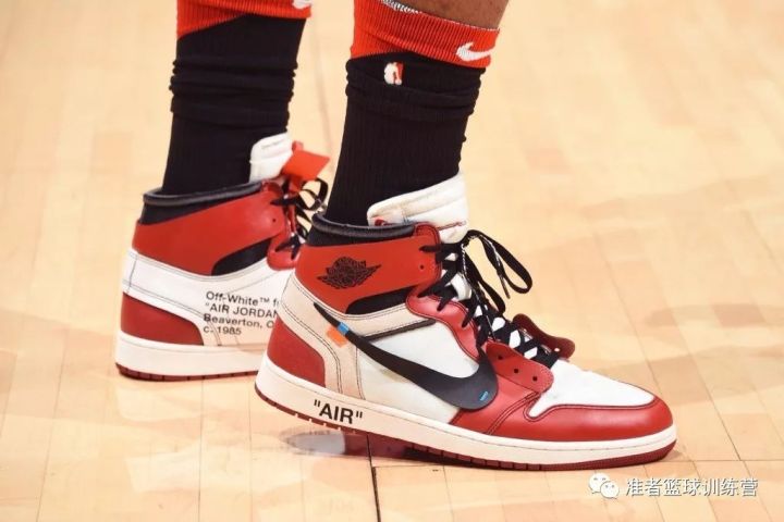 aj1 镭射 莆田 过验,乔丹都嫉妒他拥有的球鞋! aj1 镭射 莆田 过验,乔丹都嫉妒他拥有的球鞋!
