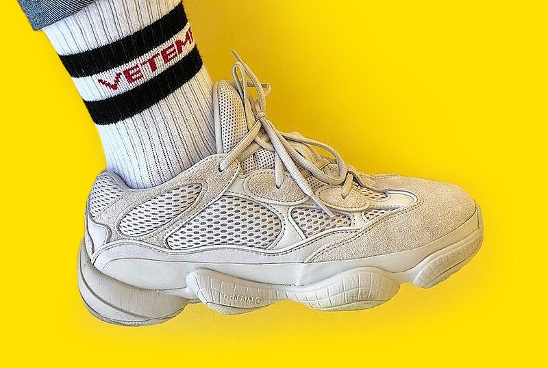 怎么能看出来莆田椰子版本,Adidas Yeezy 500 怎么能看出来莆田椰子版本,Adidas Yeezy 500