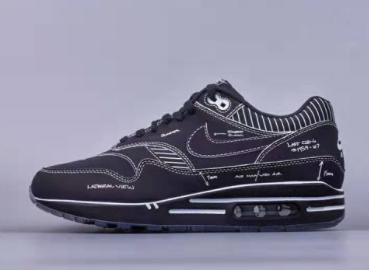 �����վ�һ�Ž��ۣ�NIKEЬϵ����ͼ����Щ