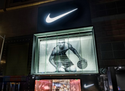 400Ԫ�������Ϳ�Ь��NikeRise���۸���꿪ҵ