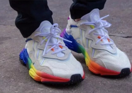 ����Ь�ӷּ����ȼ���AdidasOzweego�����㾪��