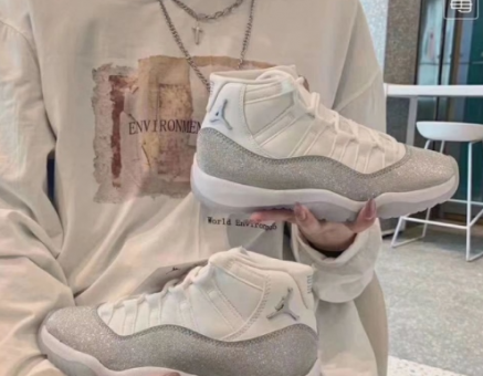 ����Ͷ�ݸaj����һ˫aj136