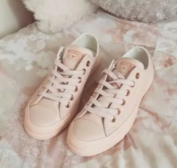 ΢�Ű�����Ь����ɫ����ͷPANTONE����2016����ɫΪõ