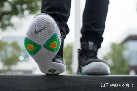 运动鞋代理的货源,低价入手正品球鞋可以私聊 运动鞋代理的货源,低价入手正品球鞋可以私聊